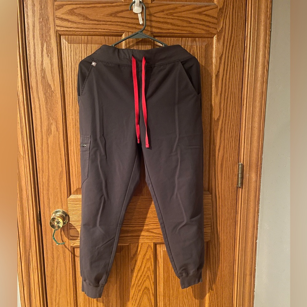 Figs Zamora Scrub Pants Charcoal